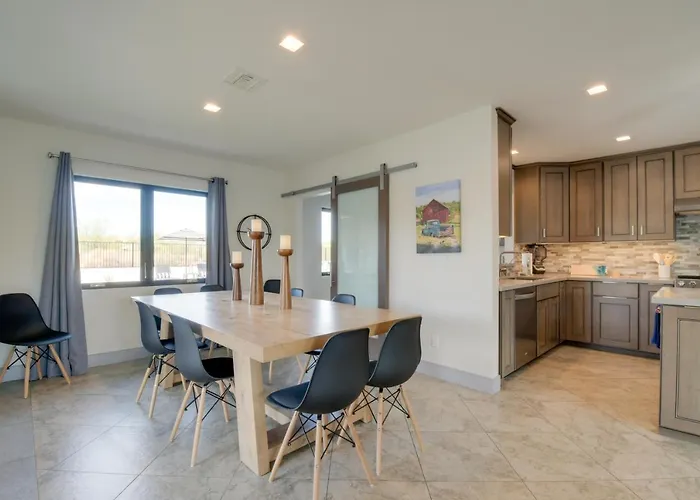 Game Room! Luxury Group Getaway In Fountain Hills